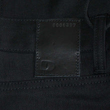 Lade das Bild in den Galerie-Viewer, MEN SLIM FIT STRAIGHT - 13 OZ. BLACK SELVAGE DENIM