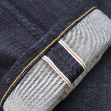 Lade das Bild in den Galerie-Viewer, MEN LOOSE FIT STRAIGHT - 13.5 OZ. DARK SELVAGE DENIM