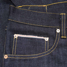 Lade das Bild in den Galerie-Viewer, MEN LOOSE FIT STRAIGHT - 13.5 OZ. DARK SELVAGE DENIM